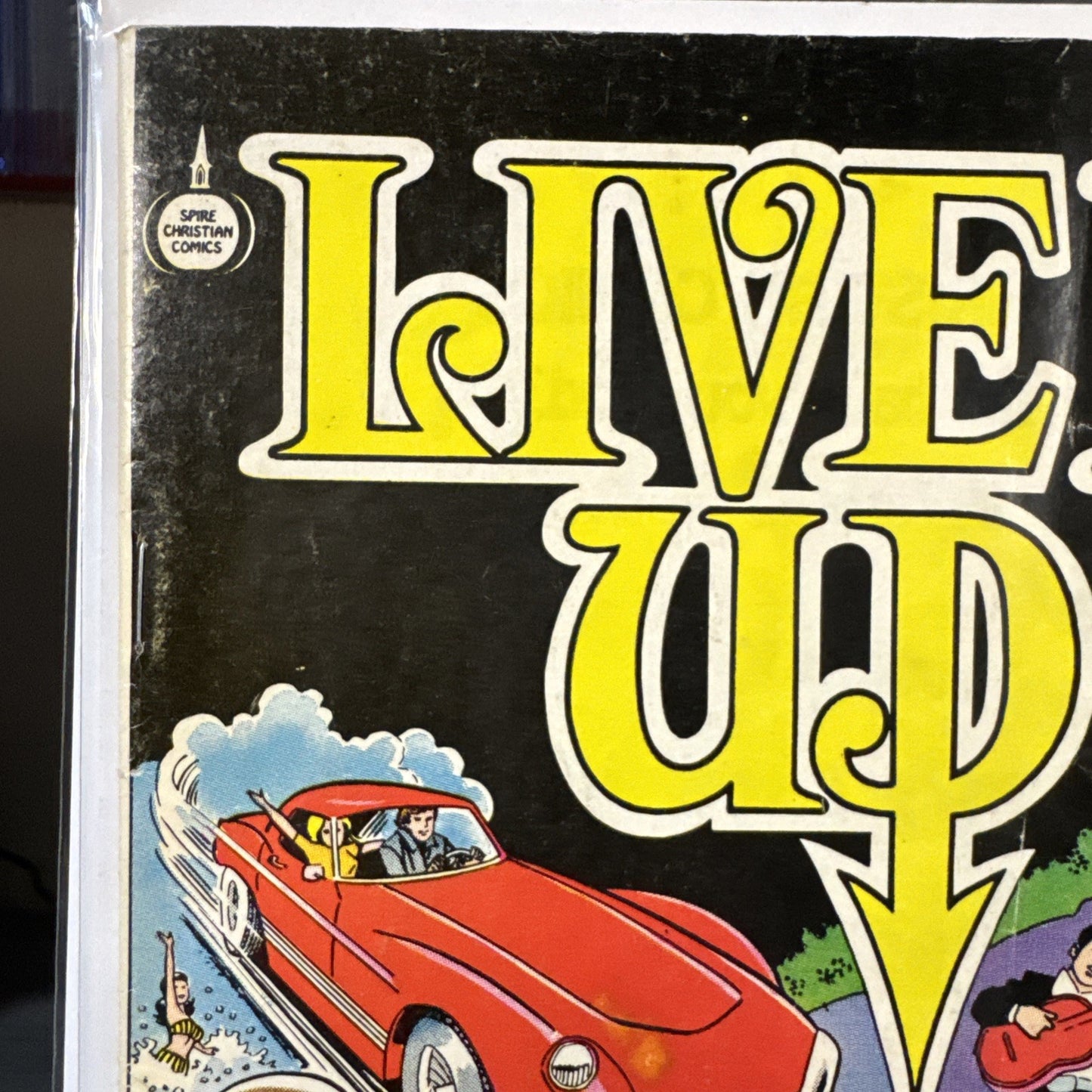 LIVE IT UP #1 1976 SPIRE CHRISTIAN COMIC BOOK AL HARTLEY COVER BRONZE 39c Cover