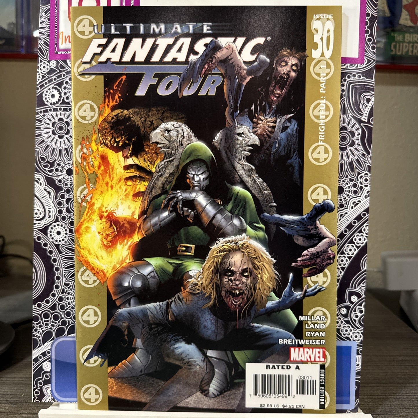 Ultimate Fantastic Four #30 Marvel July 2006) KEY Early Marvel Zombie Cover DOOM