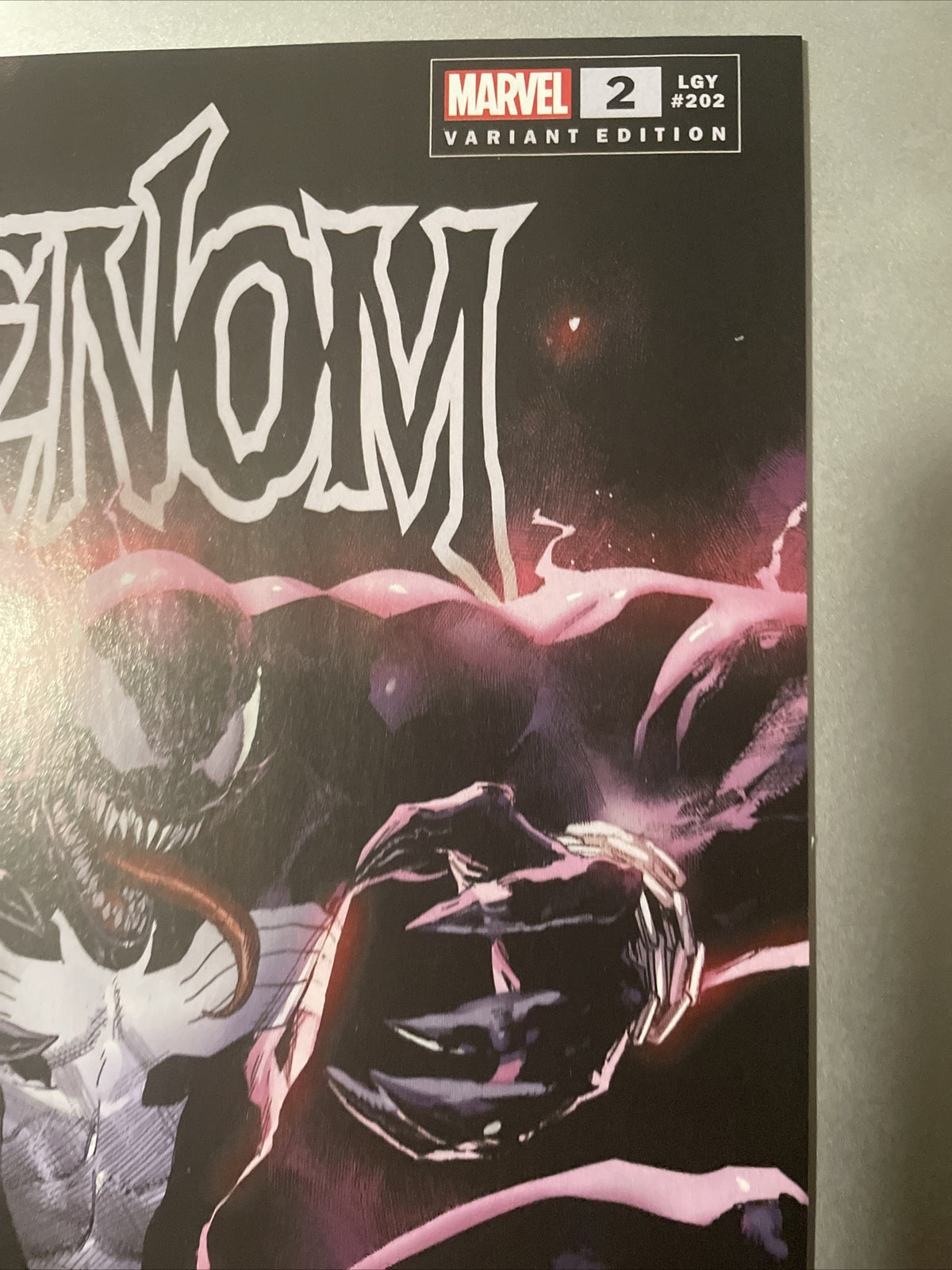 (2021) NEW VENOM #2 1:25 Leinil Francis Yu VARIANT COVER Stunning Copy! NM+🔥