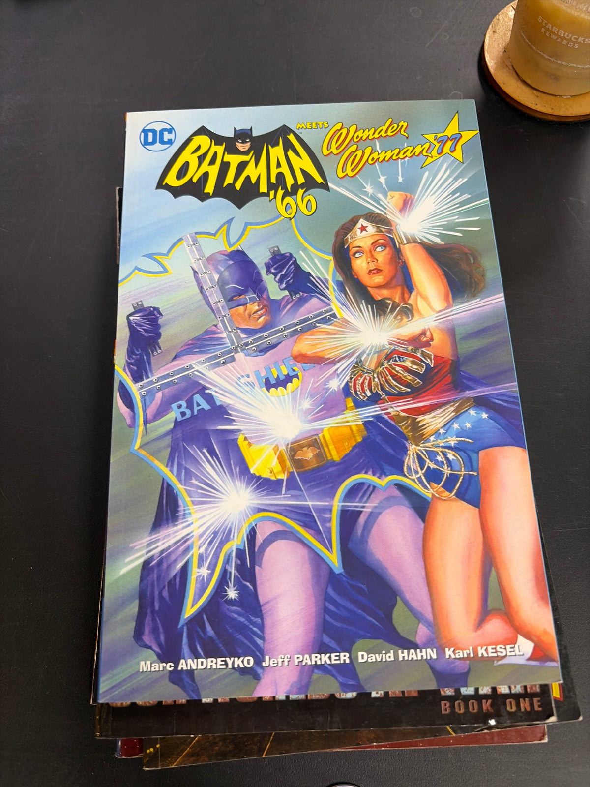 Batman '66 Meets Wonder Woman '77