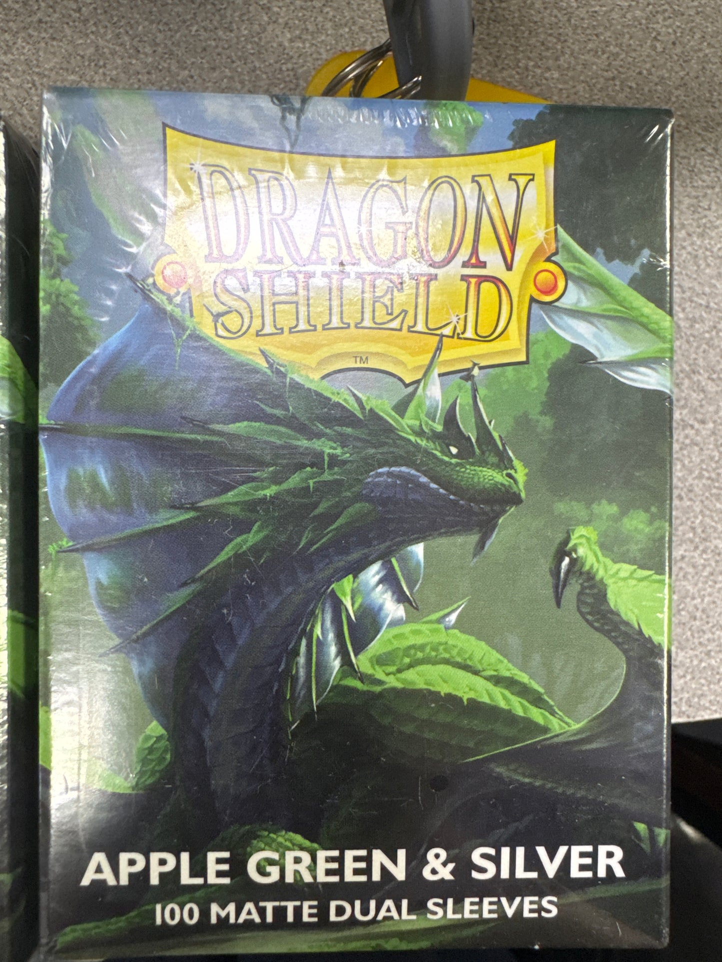 Dragon Shield Sleeves (100ct) -  Apple Green & Silver
