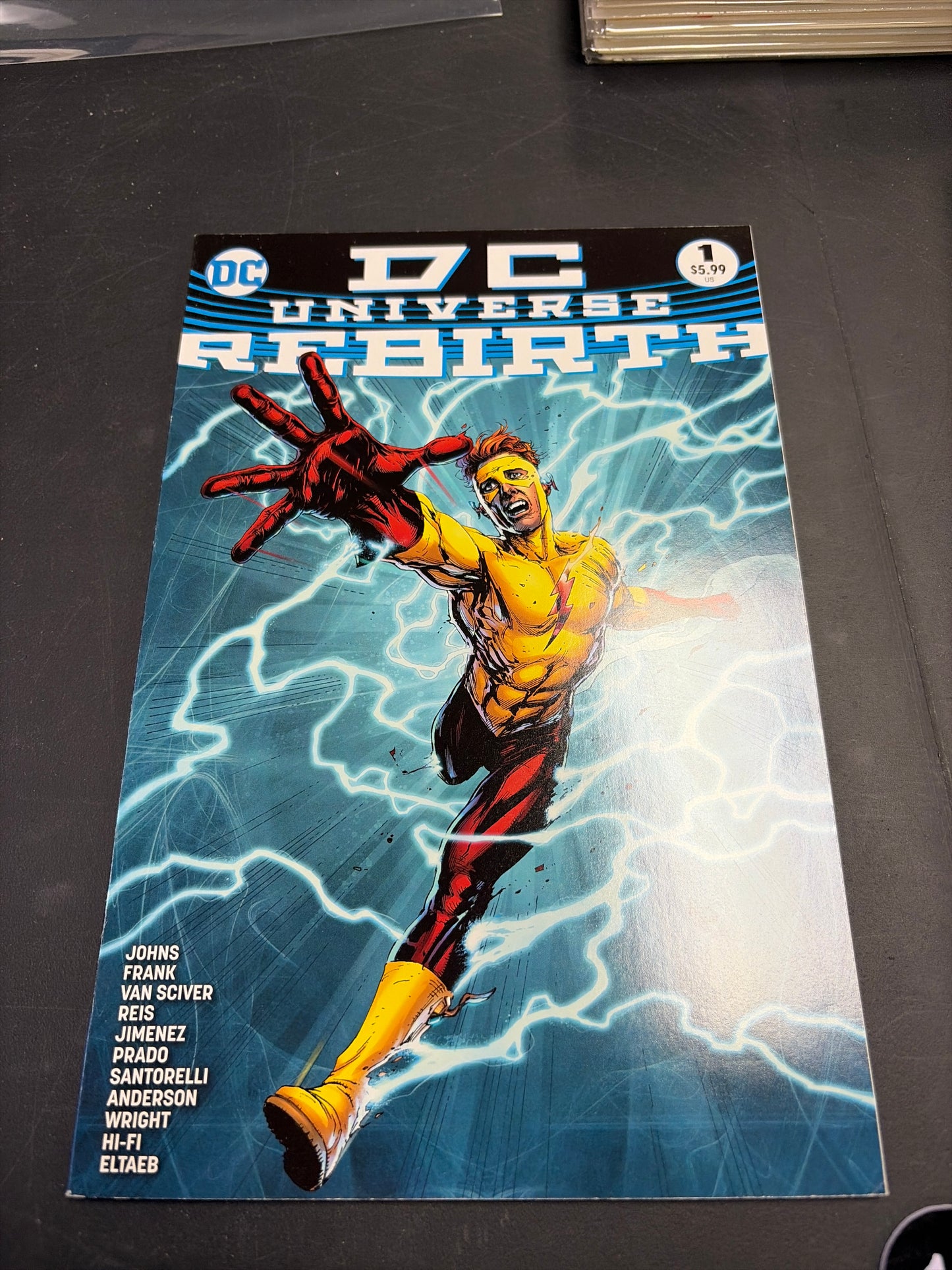 DC Universe Rebirth #1