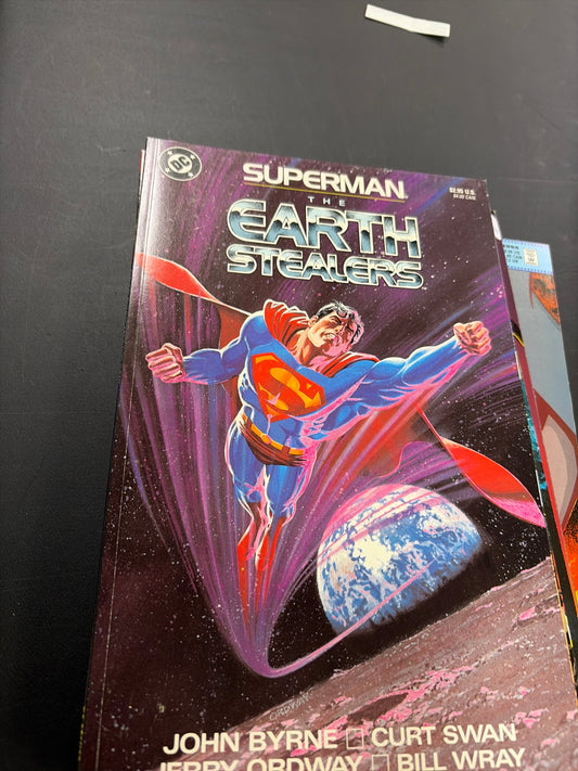 Superman: The Earth Stealers