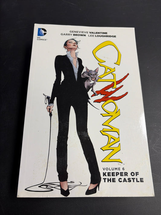 Catwoman: Keeper of The Castle