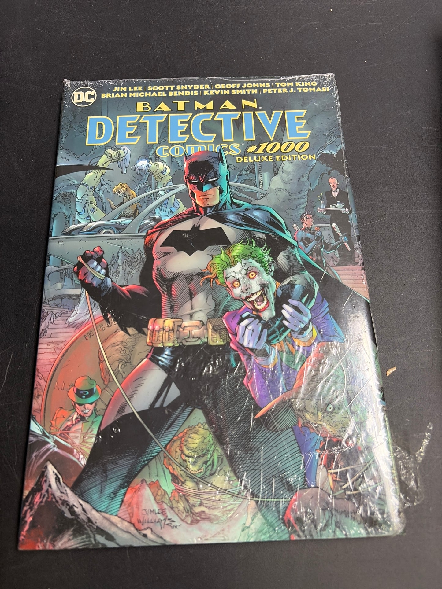 Batman Detective Comics #1000 Deluxe Edition