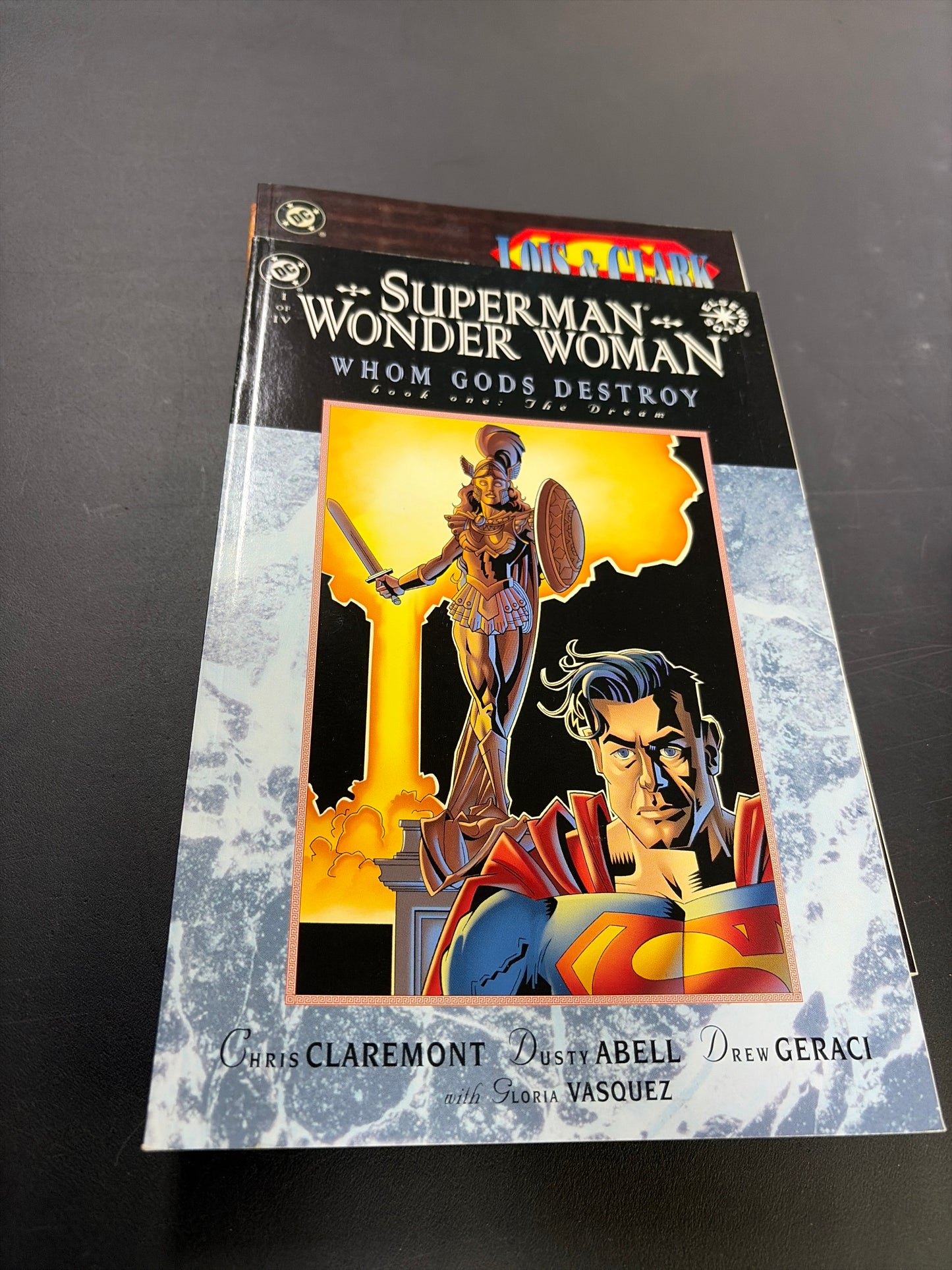 Superman Wonder Woman: Whom Gods Destroy