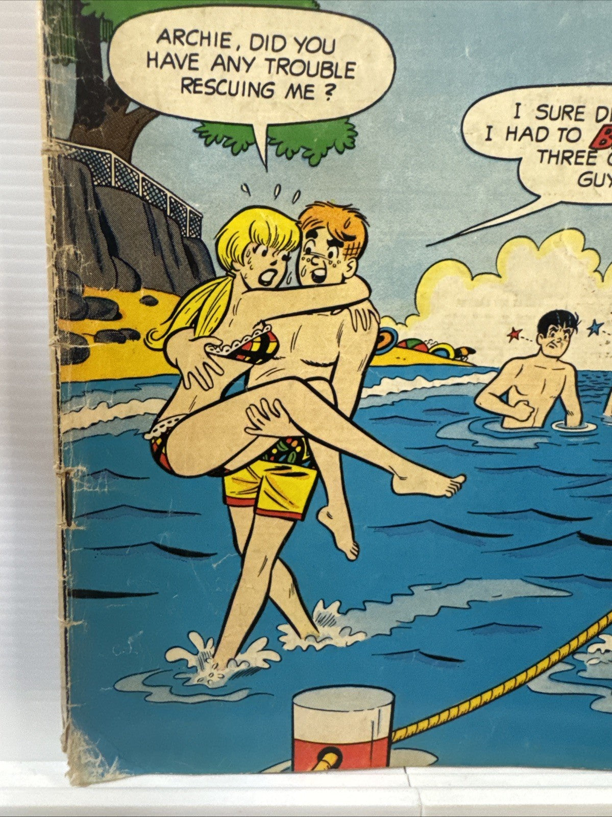 Betty and Me #16 (1968) Archie Comic Infamous “Beat Off” Cover KEY SILVER SCARCE