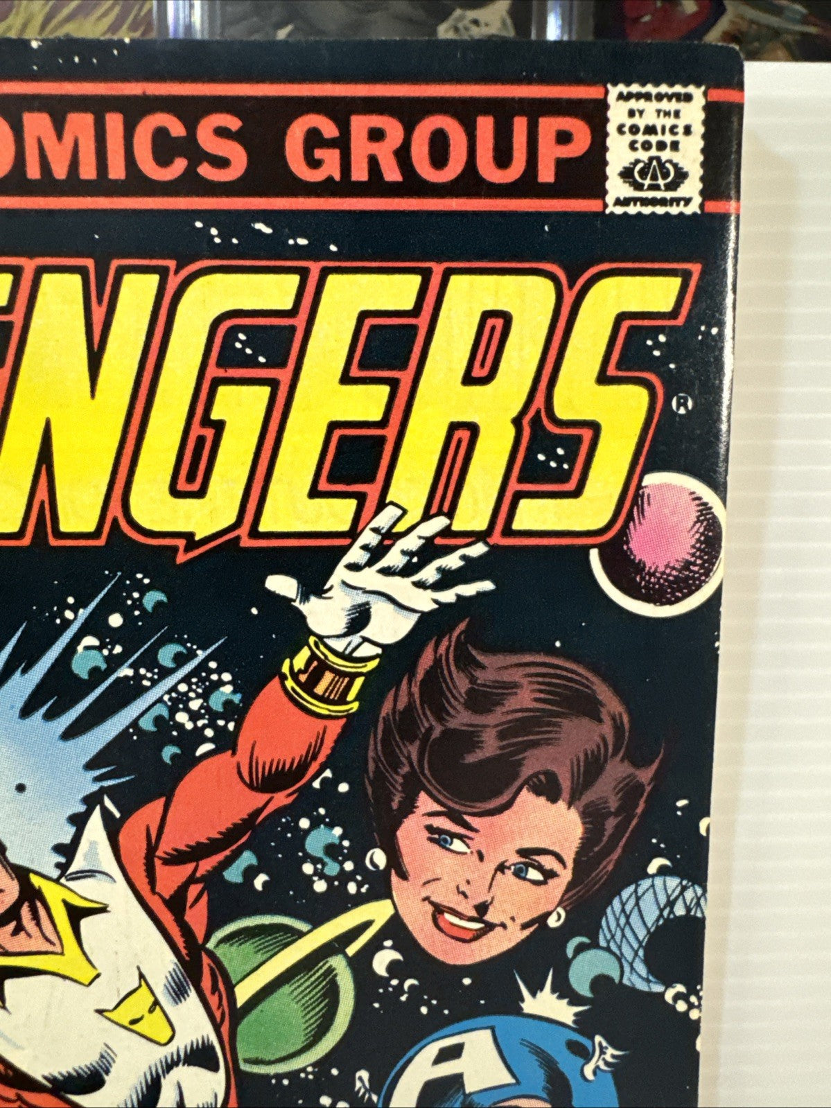 The Avengers #232 Newsstand Variant (Marvel Comics June 1983) KEY BRONZE Starfox