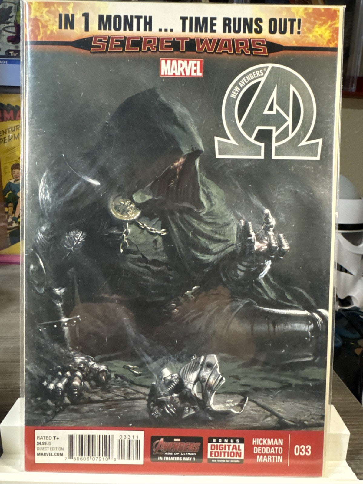 NEW AVENGERS #33-Marvel 2015-1st INCURSION-Dell’Otto DOOM Cover MODERN KEY NM