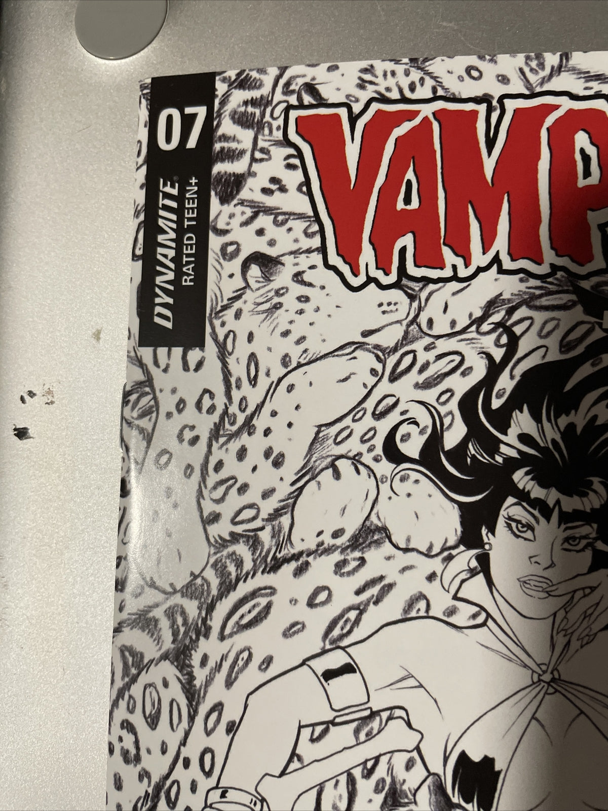 Vampirella #7 1:20 Variant NM 2020 Dynamite Back & White Gorgeous Copy