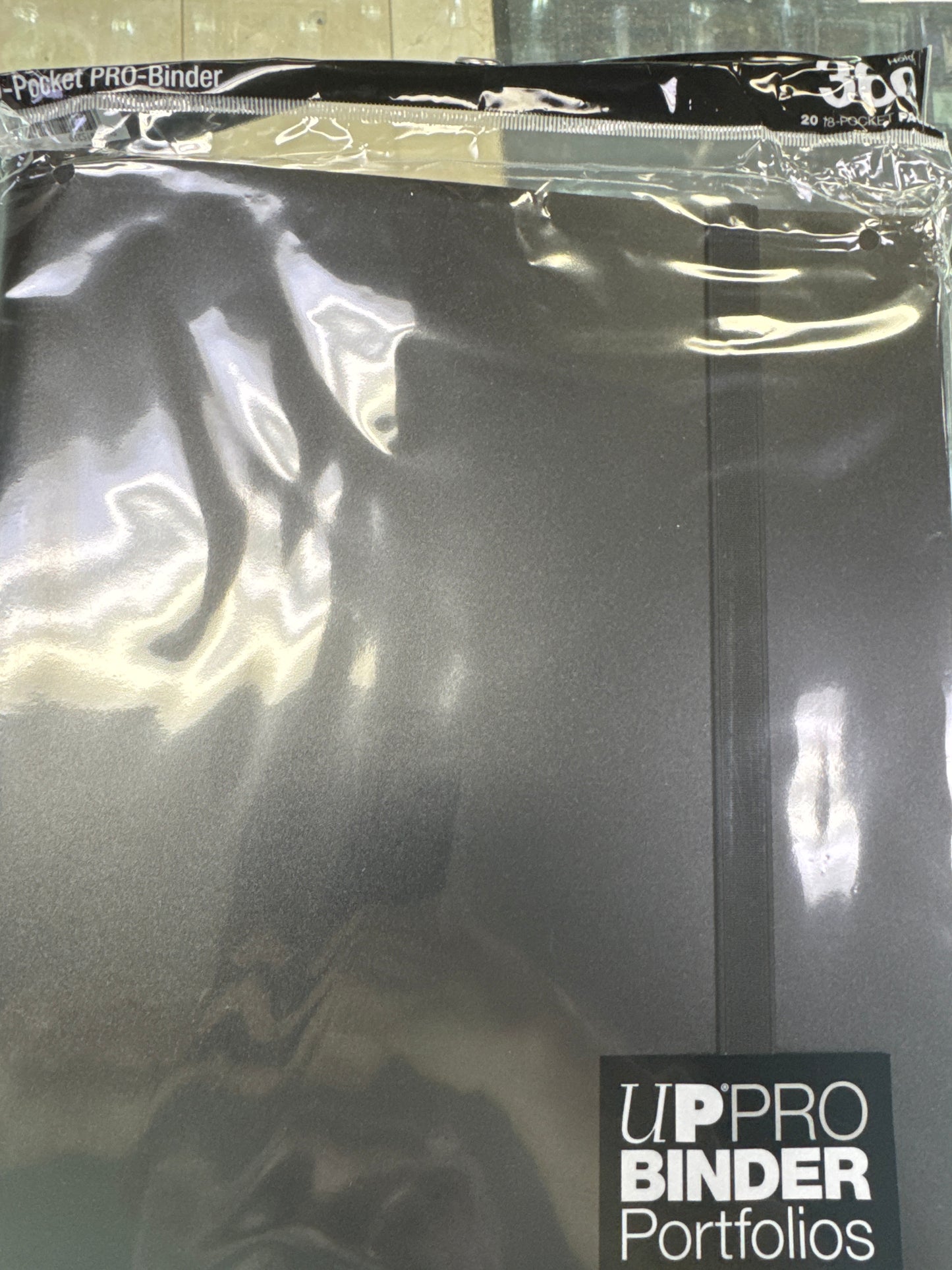 Ultra Pro Binder - Black